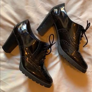 Black oxford heels